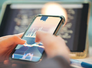 Investor reviewing transparent fund transfer and withdrawal procedures